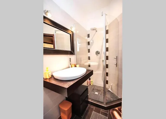 Petite In Tatil Evi